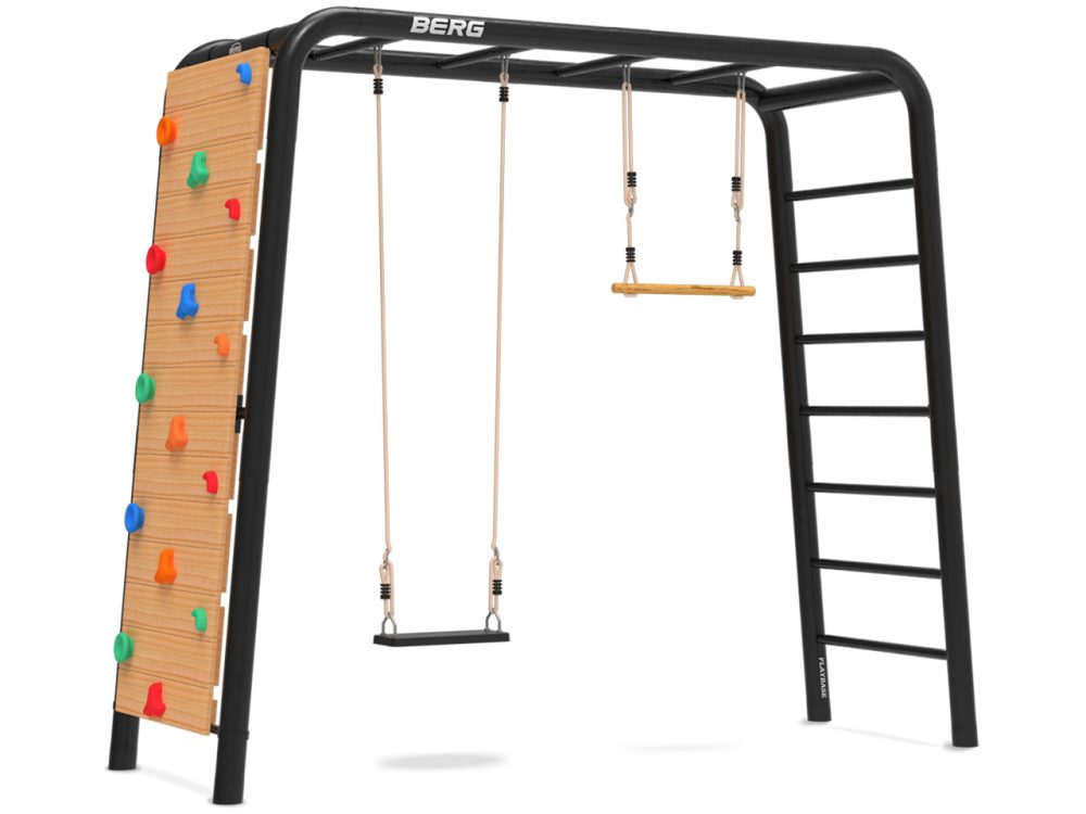 PlayBase באורך 2.4 מטר כולל קיר טיפוס מונקי בר סולם טיפוס טרפז וזוג טבעות של חברת Berg מהולנד